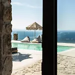 Szálloda Makani Áno Merá