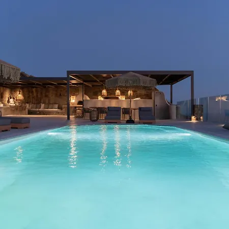 Makani Suites Hotel