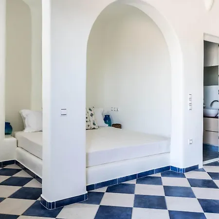 Makani Suites