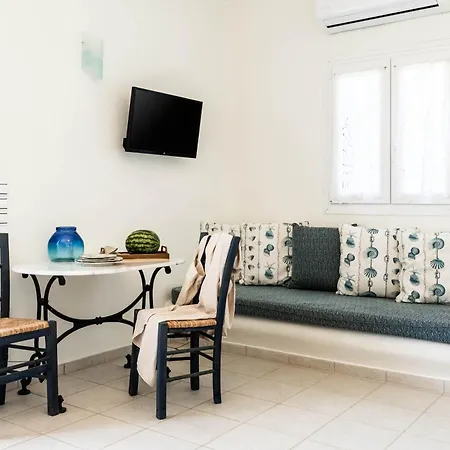 Makani Suites
