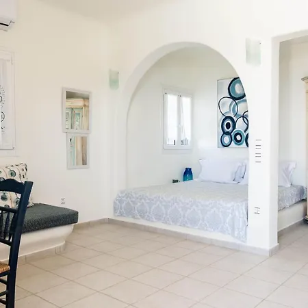 Hotel Makani Ano Mera