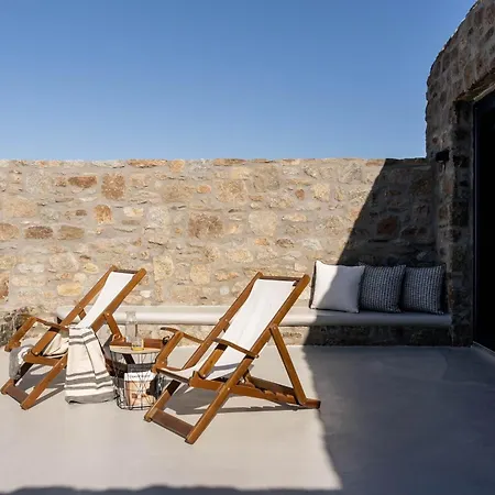 Makani Suites