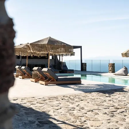 Makani Suites Hotel *