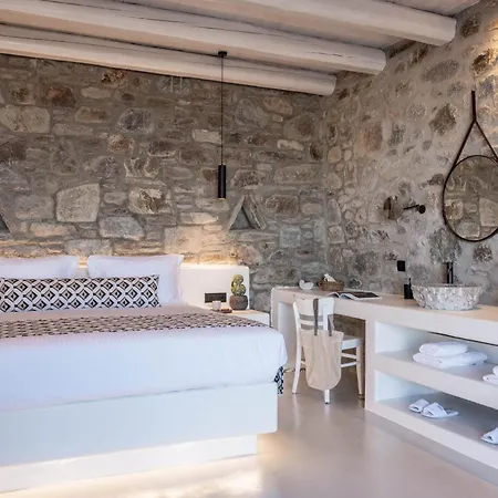 Makani أنو ميرا