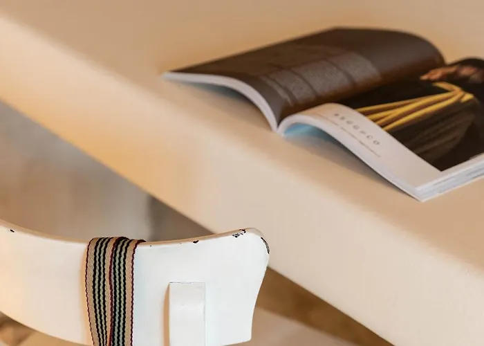 Makani Suites Ano Mera