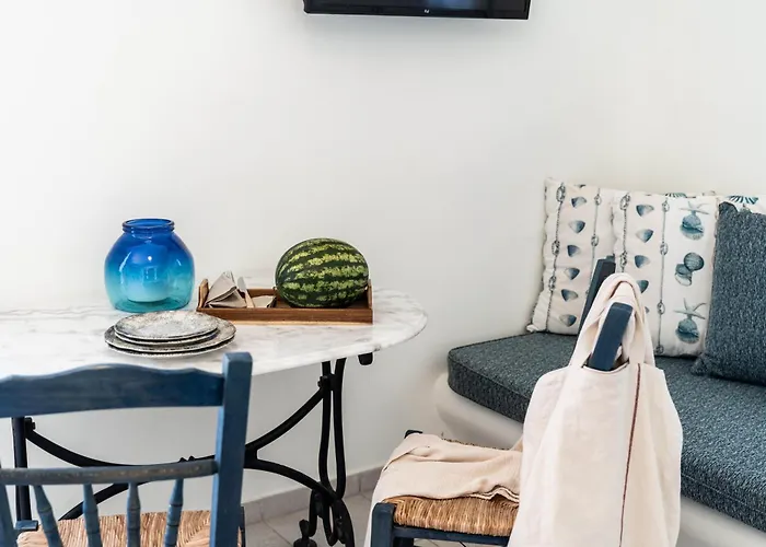 Makani Suites Ano Mera